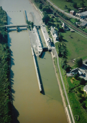 Yvoir. Houx. Barrage-écluse n°5.