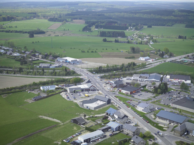 Libramont-Chevigny. Recogne. Carrefour des N40, N826 et N89.