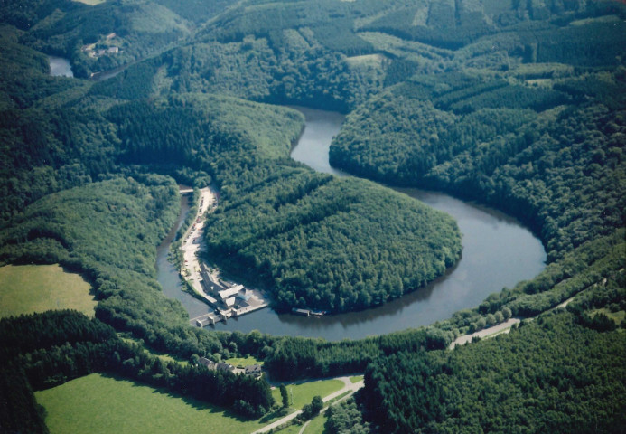 Houffalize. Nadrin. Barrage de Nisramont. Vues aériennes.