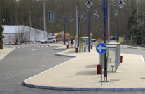 Beauvechain. Hamme-Mille. Espace réservé aux bus et taxis.