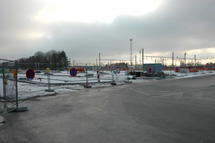 Saint-Ghislain. Espace réservé aux bus et taxis.