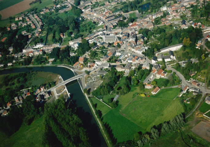 Merbes-le-Château. Nouveau pont-route sur la Haute-Meuse.