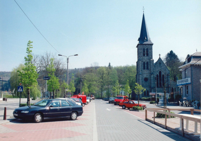 Dinant. Aménagement de la place d'Anseremme.