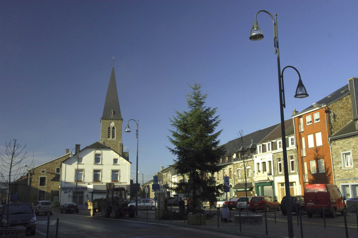 Paliseul. Eclairages des routes.