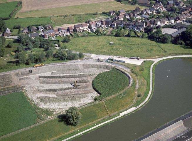 Tubize. Clabecq. Vraimont. CRPD. Stockage des boues de dragage.