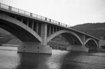 Ombret-Rawsa. Nouveau pont sur la Meuse.