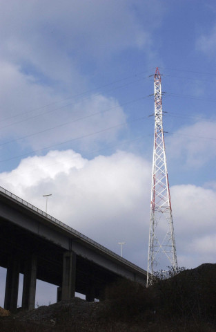 Charleroi. Montignies-sur-Sambre. Multimodale. Manœuvres de wagons porte-containers par la SNCB. Wagon "BSL".