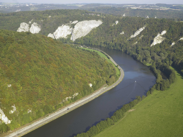 Hastière. Hastière-par-delà. Vues aériennes.