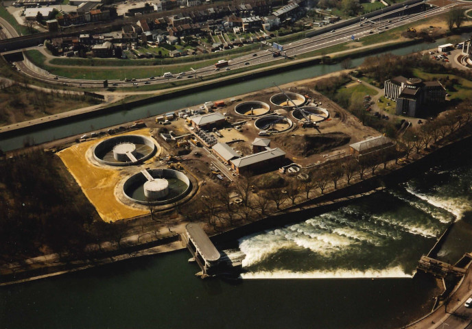 Liège. Angleur. Station d'épuration des grosses-battes sur l'Ourthe.