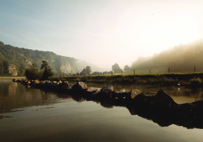 Hastière. Waulsort. Aménagement des berges.