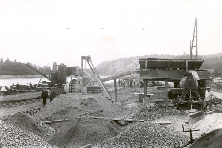 Construction de l'écluse