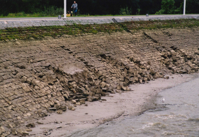 Hastière. Waulsort et Freÿr.