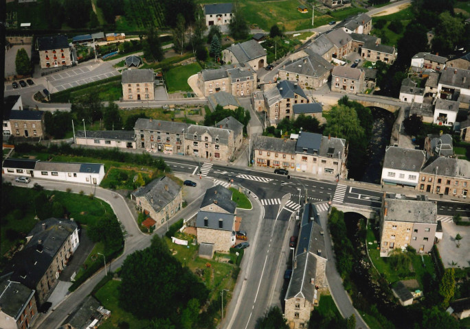 Vielsalm. Salmchâteau. Vues aériennes.