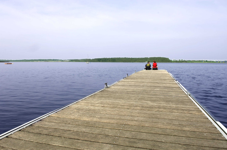 Cerfontaine. Lacs de l'Eau d'heure. Aménagements divers.