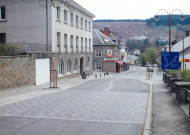 Houffalize. RN 826.Barrière de sécurité en bois.