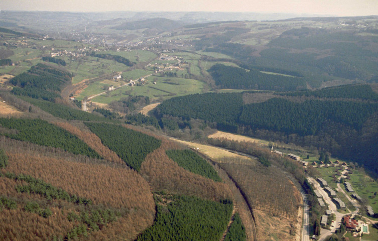 Trois-Ponts. Bassin écrêteur "Les sept montagnes".