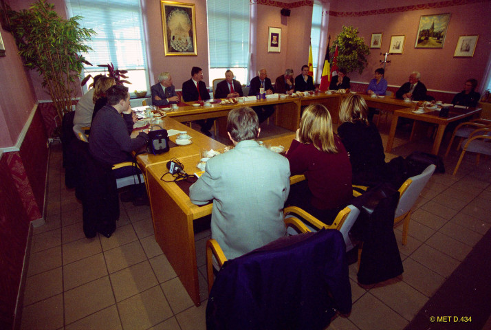 Nandrin. Aménagements divers sur la RN63. Conférence de presse de M. le ministre Daerden.