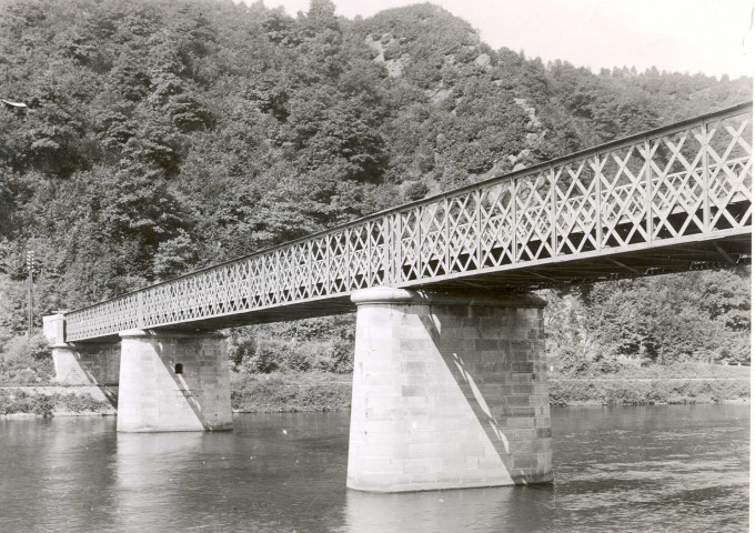 Pont à une date indéterminée