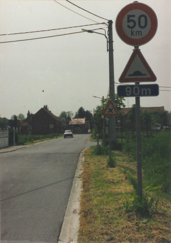 La Louvière. Moulbaix. Ralentisseurs.