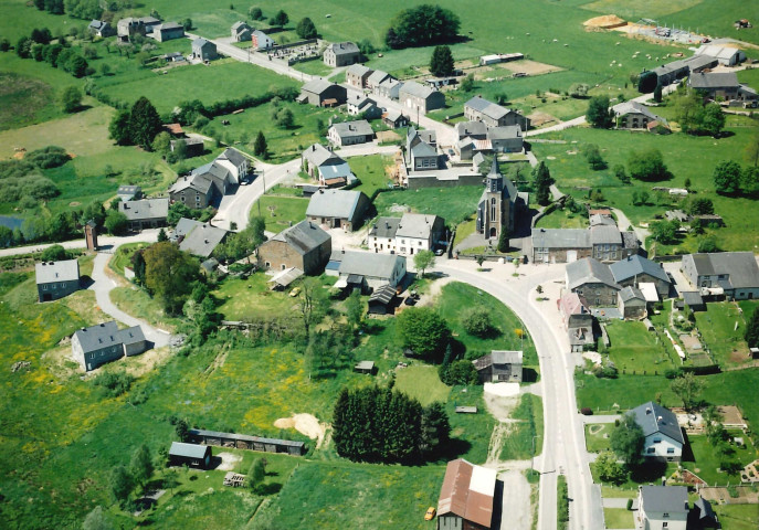 Paliseul. Carlsbourg. Hameau de Merny.