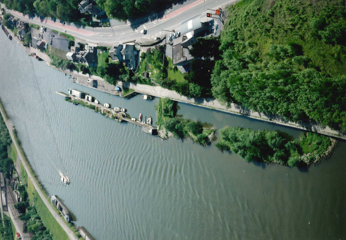 Andenne. Maizeret. Vues aériennes de la Meuse (rive droite).