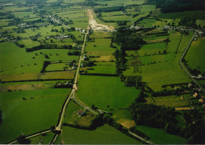 Rocroi (France). Evolution des travaux de la départementale 985avec la RN 5.