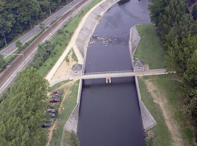 Angleur. Pont-barrage et barrage mobile de Colonster.