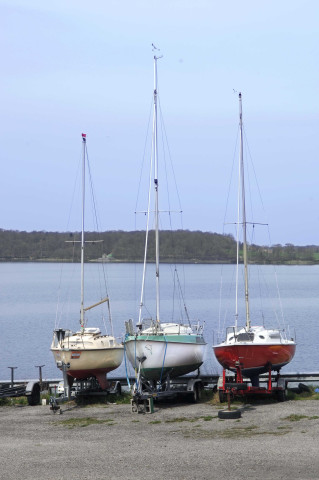 Cerfontaine. Lacs de l'Eau d'heure. Aménagements divers.