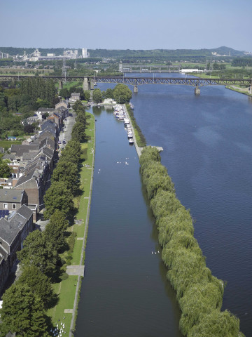 Visé. Port autonome de Liège.