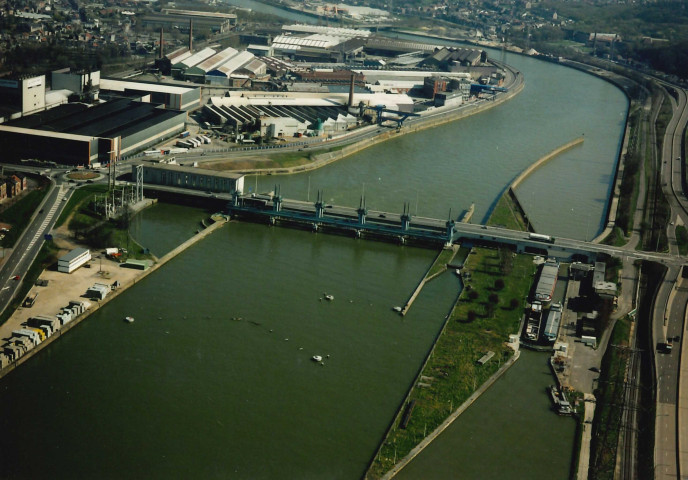 Flémalle. Ivoz-Ramet. Barrage.
