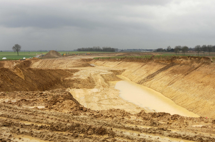 Nivelles. Thines. Contournement de Nivelles-Sud. Construction de la dernière phase d'accès au ring 24 (Genappe - Thines - Nivelles).