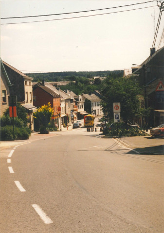 Raeren. Village.