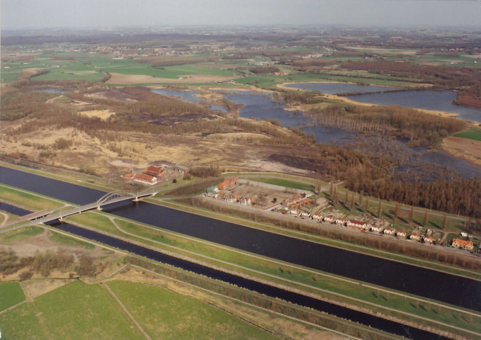 Bernissart. Réserve naturelle d'Harchies et de la rivière Haine.