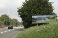 Perwez (Thorembais) et Gembloux. E411. Panneaux touristiques.