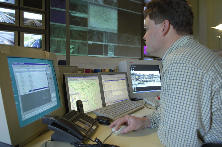 Namur. Daussoulx. Centre Perex avec la RTBF et la police.