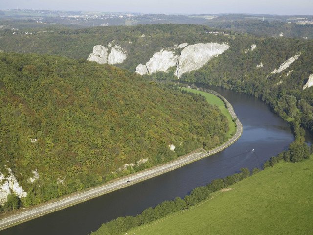 Hastière. Hastière-par-delà. Vues aériennes.