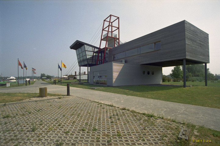 Mons. Nimy. Port de plaisance du Grand-Large.