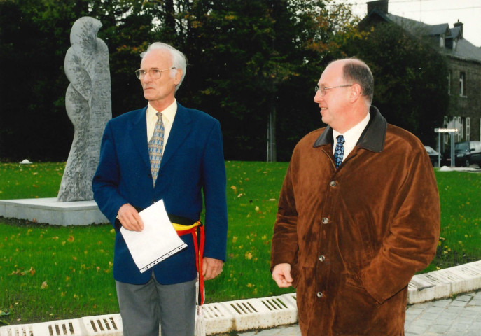 Profondeville. Inauguration par M. le Ministre Lebrun de la fin de divers aménagements urbains.