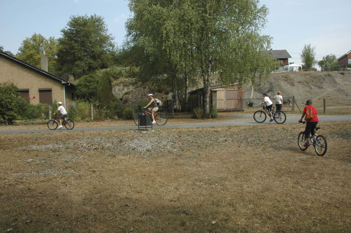 Doische - Agimont. Ancienne ligne SNCB 156.