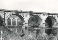 Vieux pont sur la Semois