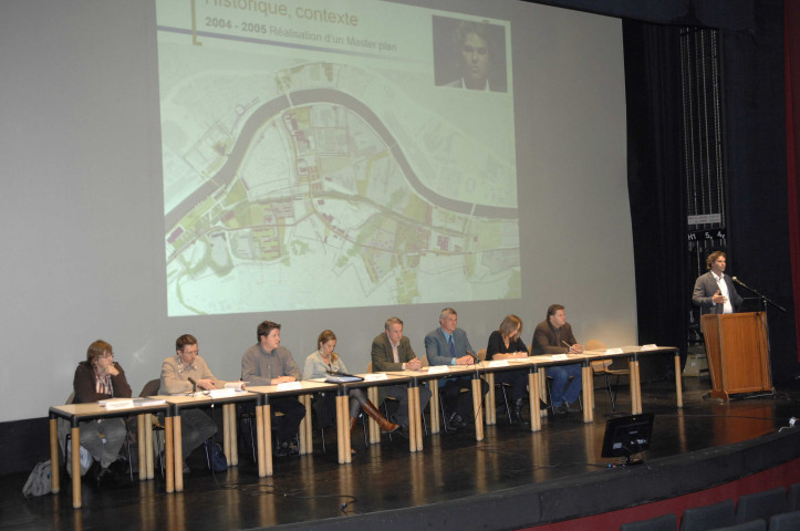 Seraing. Conférence d'Alain Mathot sur les captages d'eau.