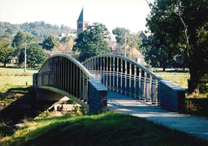 Houyet. Ciergnon. RAVeL. Passerelle de Ciergnon.
