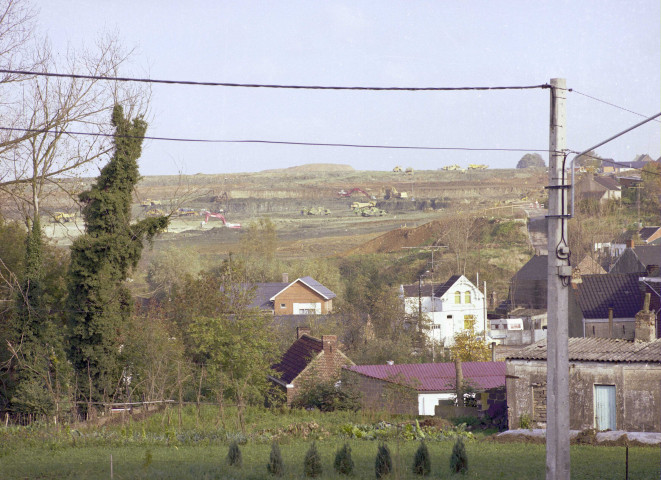 Strépy-Bracquegnies et Thieu. Construction de l'ascenseur funiculaire.