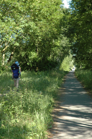 Frameries et Cuesmes. Ancienne ligne SNCB 98. RAVeL.