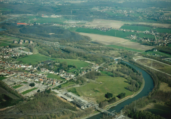 Farciennes. Zone portuaire.