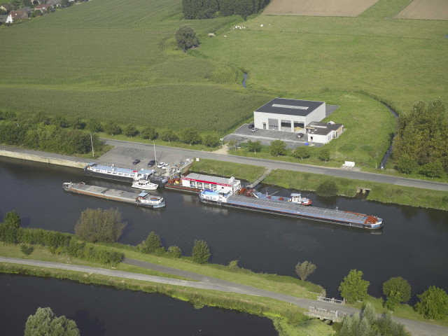 Comines-Warneton. Comines. Vues aériennes de la Lys.