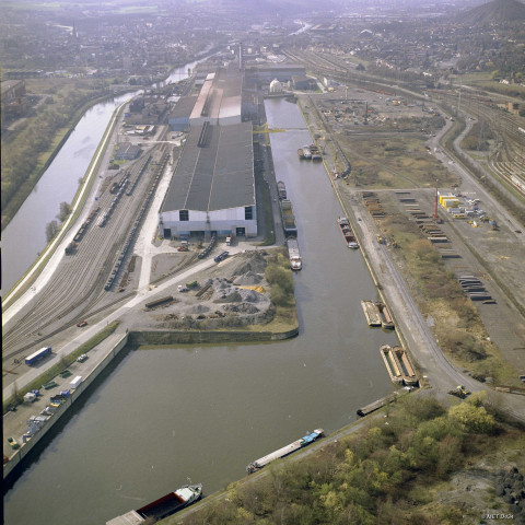 Châtelet. Châtelineau. Basse Sambre. Vues aériennes.