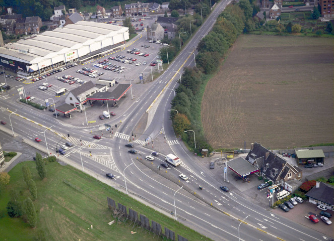 Carrefour dit "du Sarma" entre la RN4 et la RN90.