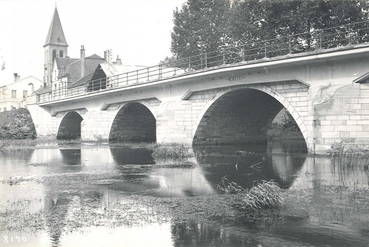 Pont reconstruit