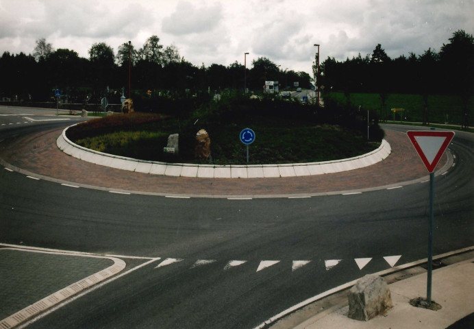 Waimes. Aménagement d'un giratoire.